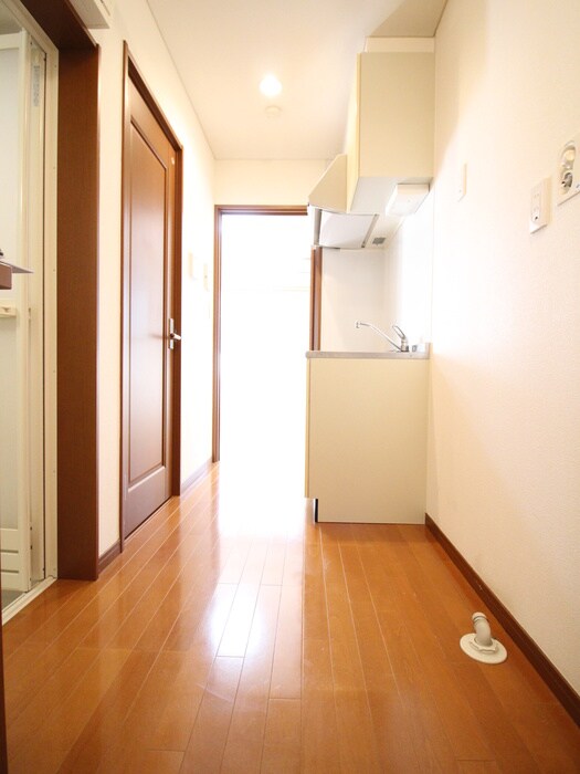 カ－サプラムの物件内観写真