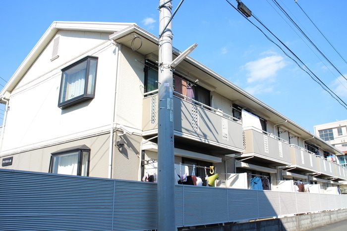 ザ・ドゥシェル(1－6号室)の物件外観写真