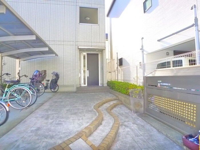 レクレド－ルの物件外観写真