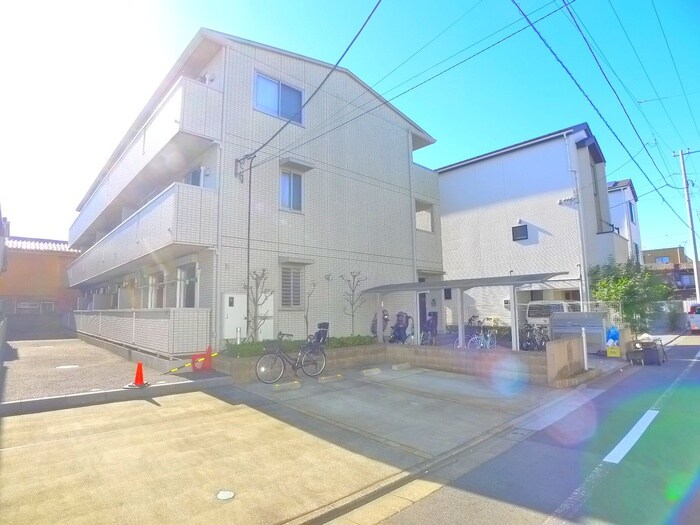 レクレド－ルの物件外観写真