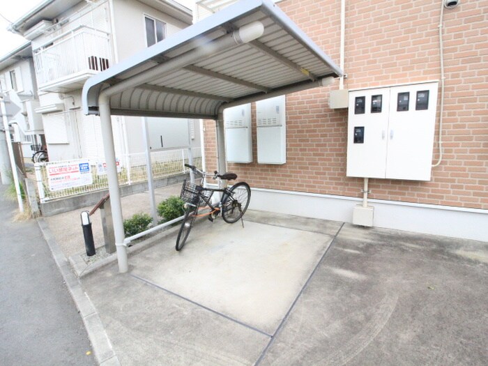 フォーレストの物件外観写真