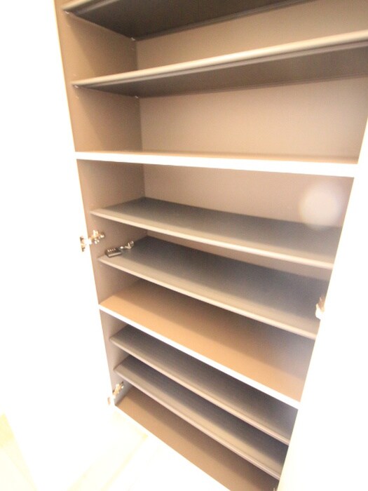 フォーレストの物件内観写真