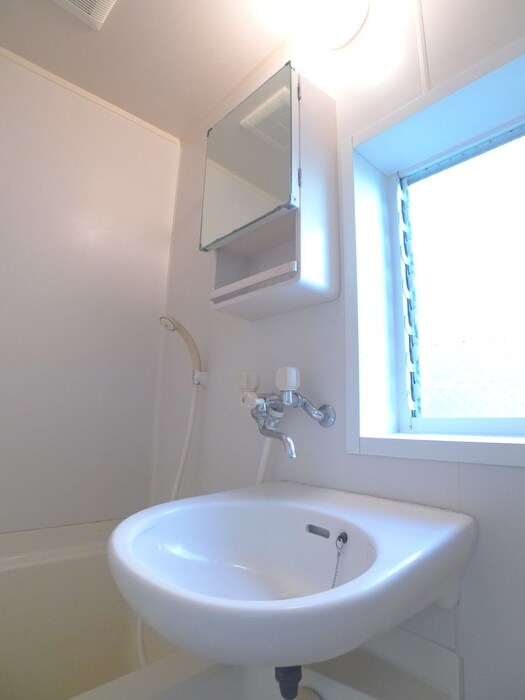 松戸ダイナスティ－の物件内観写真