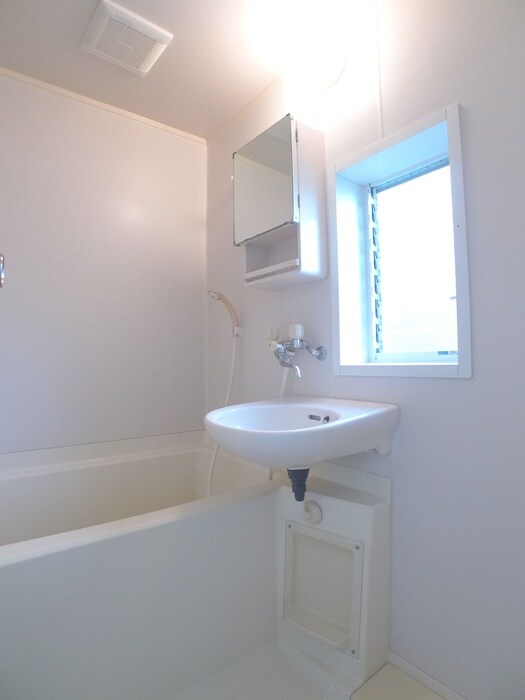 松戸ダイナスティ－の物件内観写真