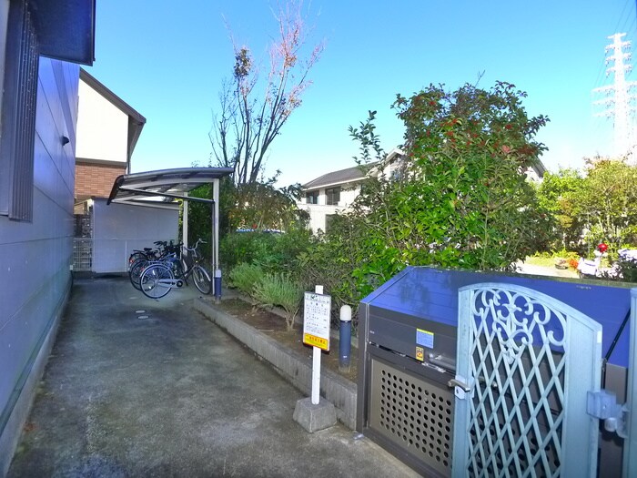 グランディールの物件外観写真