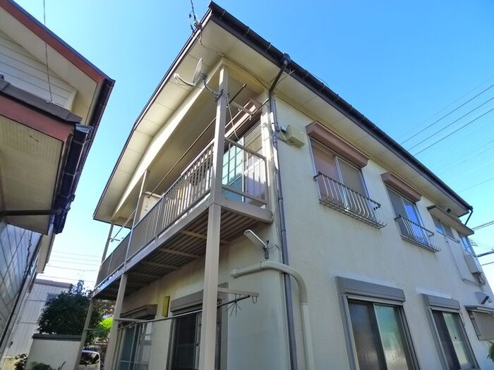 裕和荘の物件外観写真