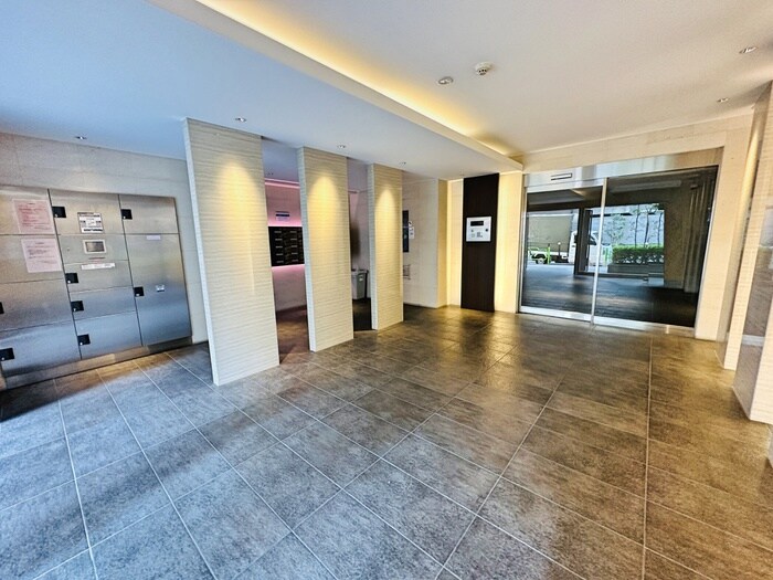 ロメック月島の物件外観写真