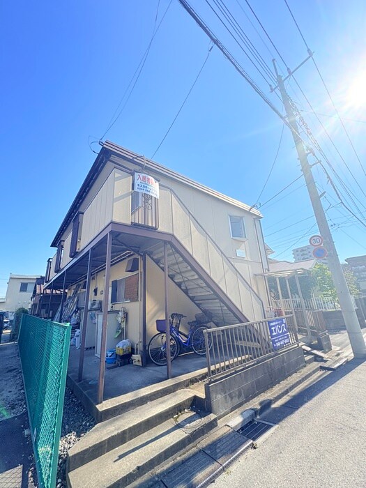 チェリ－ハイツの物件外観写真