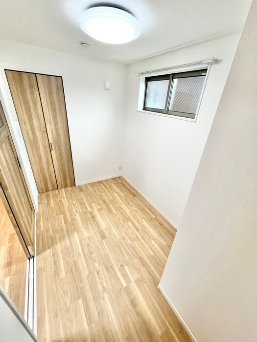 ガーデン・サンホワイトⅡの物件内観写真