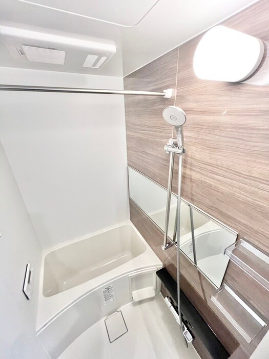 ガーデン・サンホワイトⅡの物件内観写真