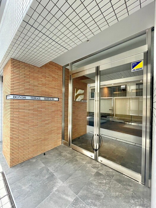 Bonds Terrace池袋の物件外観写真
