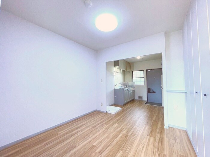 パークサイドヴィレッジの物件内観写真