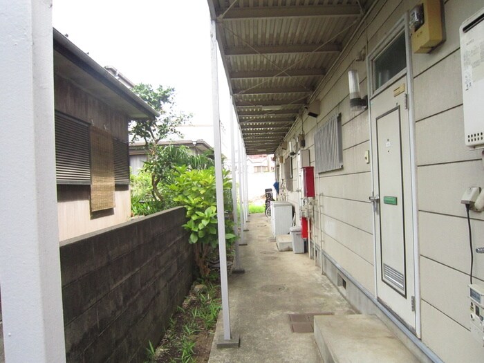 ハイツ中里の物件外観写真