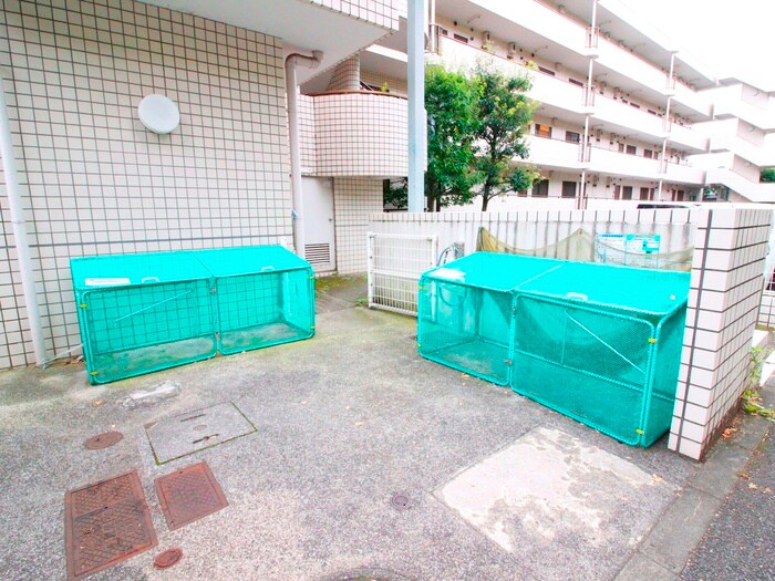 コンフォート桂台の物件外観写真