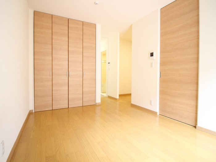 北新宿2-5-33の物件内観写真