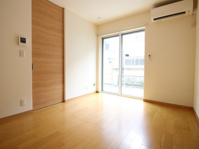 北新宿2-5-33の物件内観写真