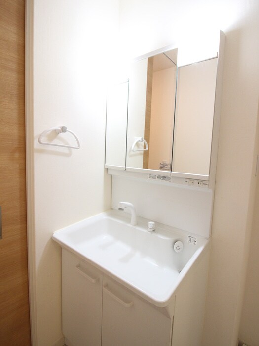 北新宿2-5-33の物件内観写真