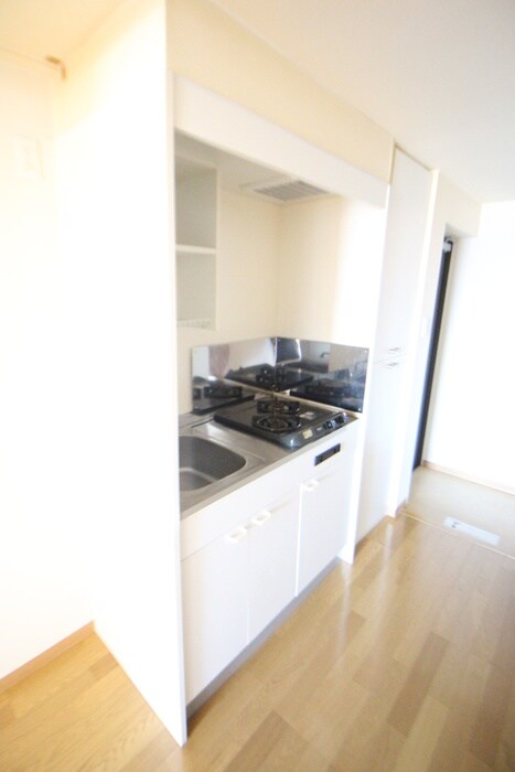 アンプル－ル　ベトン　相武台の物件内観写真