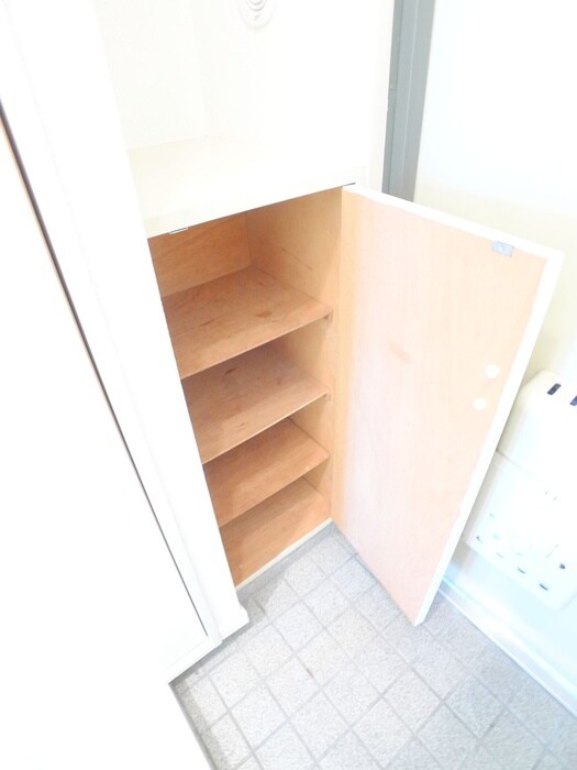 シャインドミールの物件内観写真