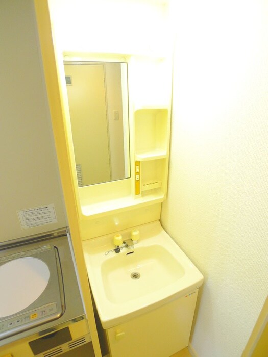 シャインドミールの物件内観写真