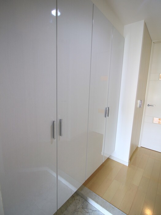 カスタリア新富町Ⅳの物件内観写真