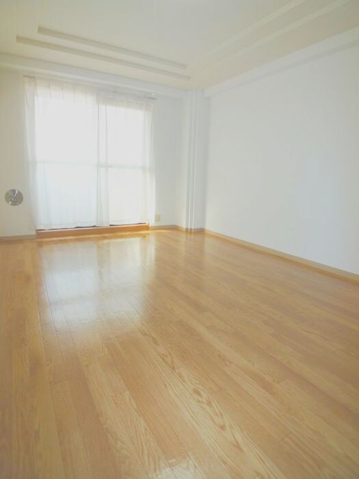 ピュア　プリミエールの物件内観写真