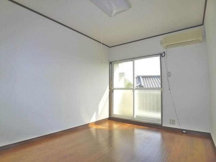 メゾンKの物件内観写真