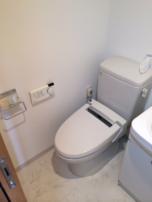 ドゥーエ西大島Ⅱの物件内観写真