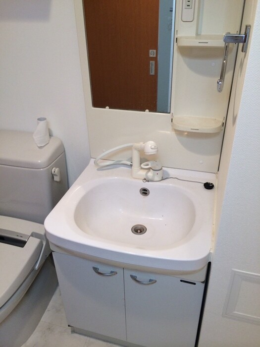 ドゥーエ西大島Ⅱの物件内観写真