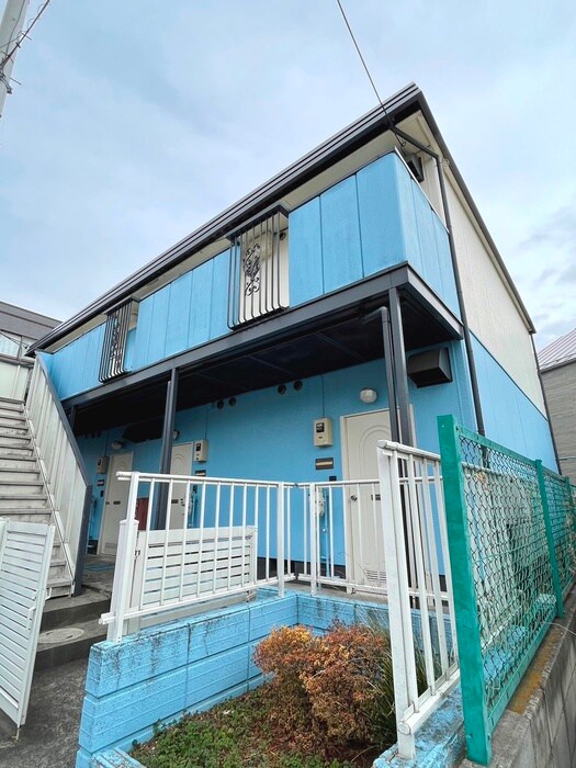 ドリームハイツ江原町　Ａ棟の物件外観写真