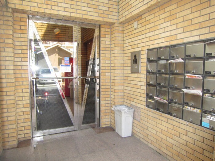 プレール中村橋(302)の物件外観写真