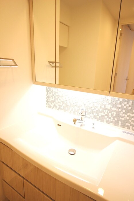 LIGHTTERRACE新宿御苑の物件内観写真