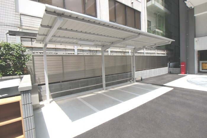 LIGHTTERRACE新宿御苑の物件外観写真