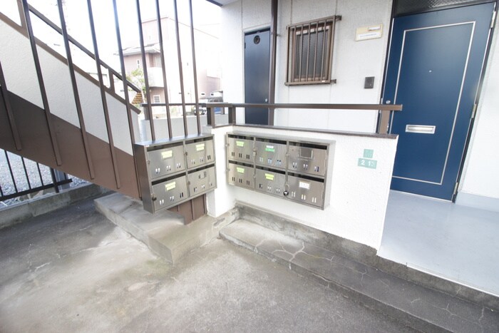 元木コ－ポの物件外観写真