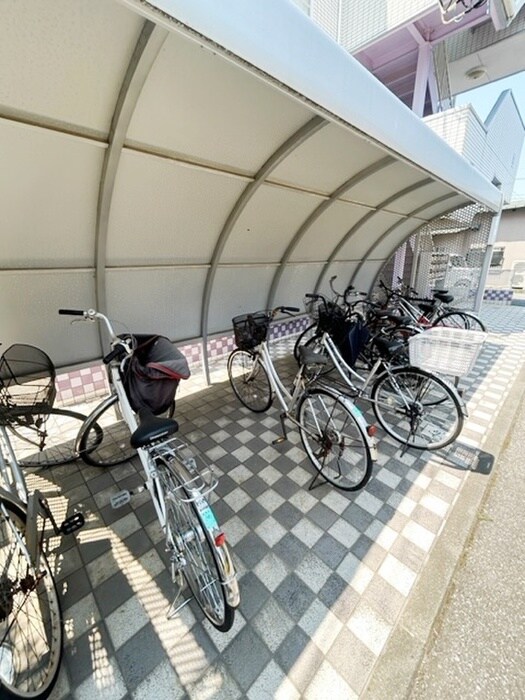 メゾンドアミの物件外観写真