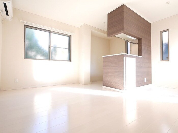 ヴィラージュ加美平の物件内観写真