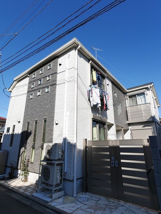 ヴィラージュ加美平の物件外観写真