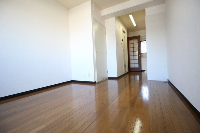 メゾン　エイトの物件内観写真