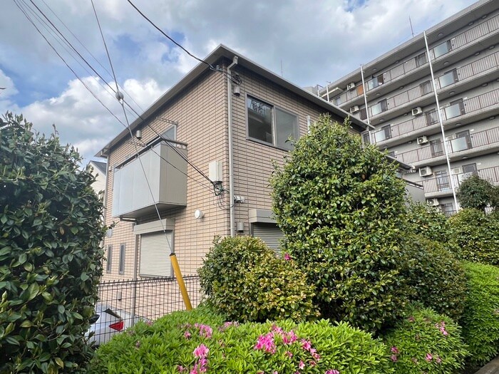 ヴィラジュⅢの物件外観写真