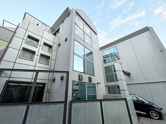 サンテリア千駄ヶ谷の物件外観写真