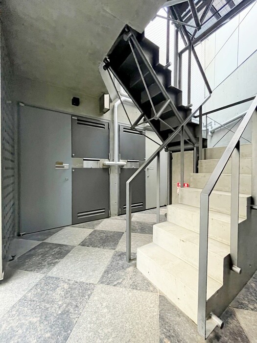 サンテリア千駄ヶ谷の物件外観写真