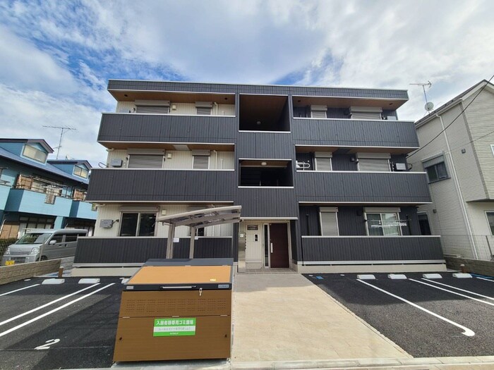 サフィールの物件外観写真