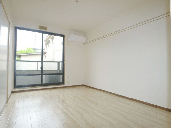 アロ－キャニオンＥの物件内観写真