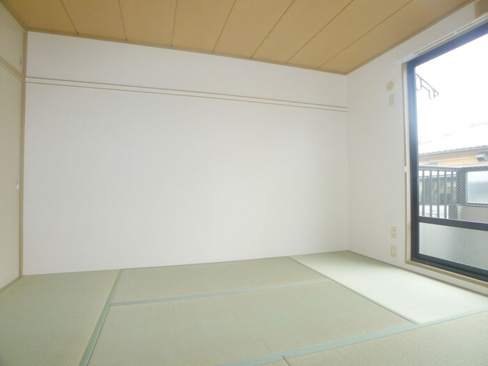 アロ－キャニオンＥの物件内観写真