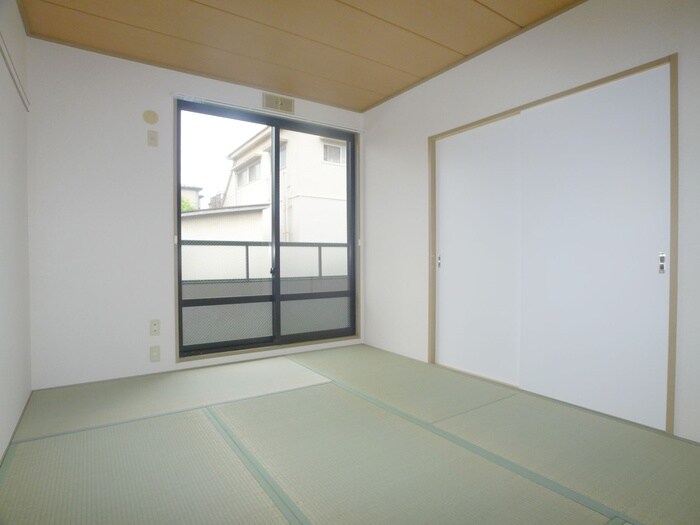 アロ－キャニオンＥの物件内観写真