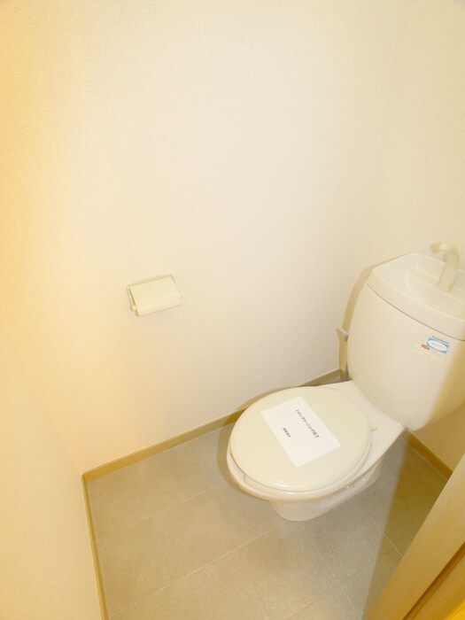 アロ－キャニオンＥの物件内観写真