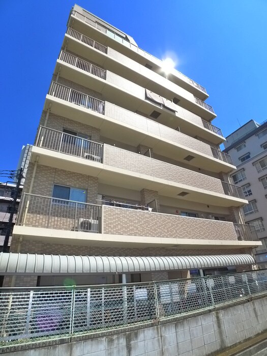 プラナス南八幡の物件外観写真