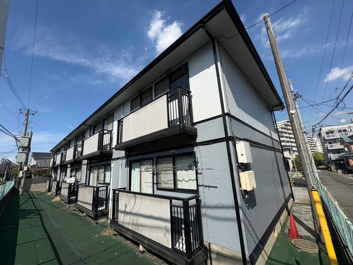 サンロ－ゼの物件外観写真