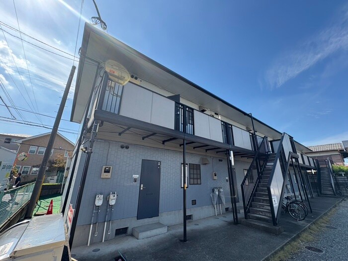 サンロ－ゼの物件外観写真