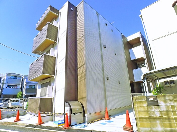 アヴァンス梅田の物件外観写真